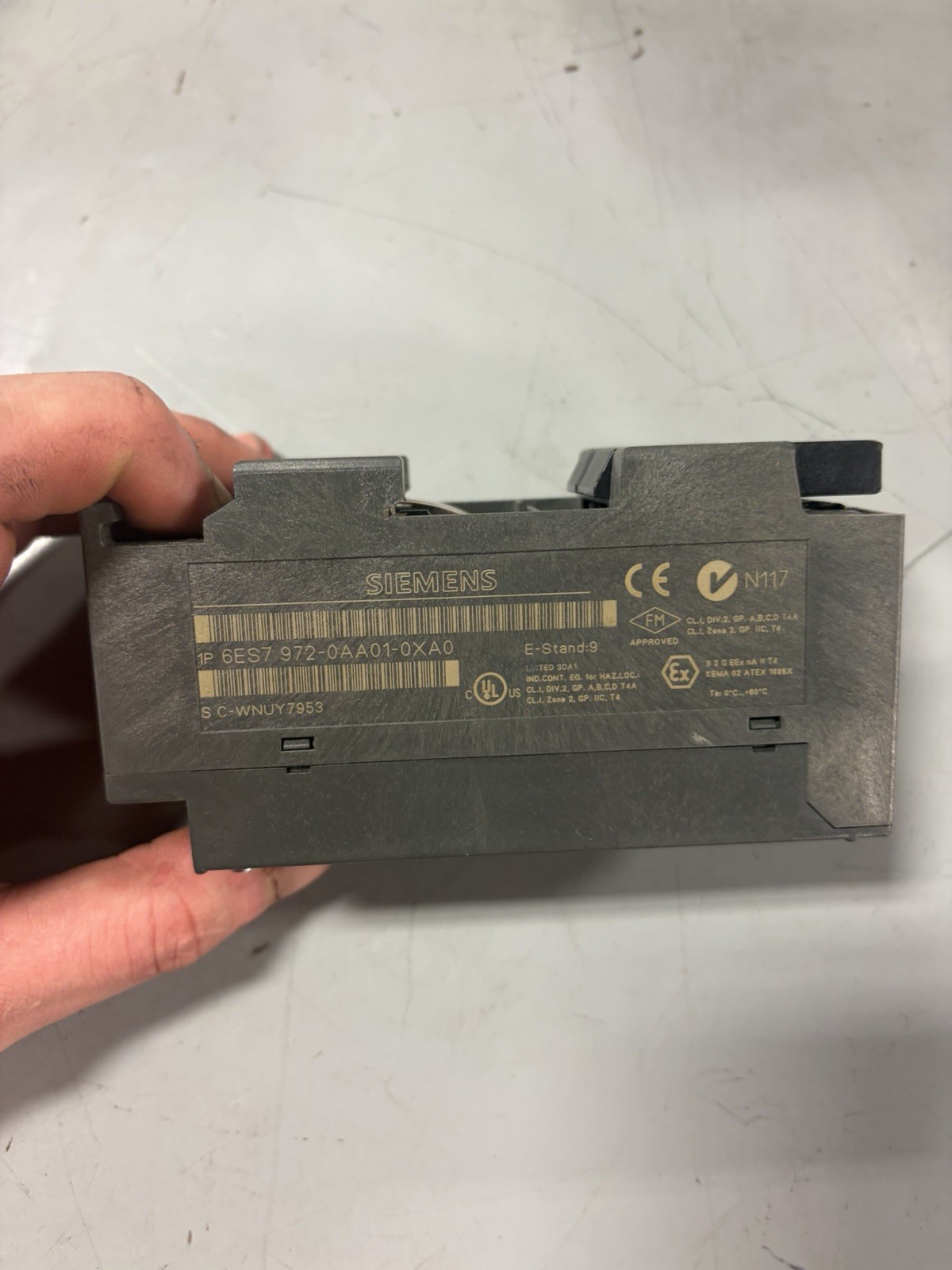 SIEMENS 6ES7-972-0AA01-0XA0 RS 485-REPEATER MODULE USED