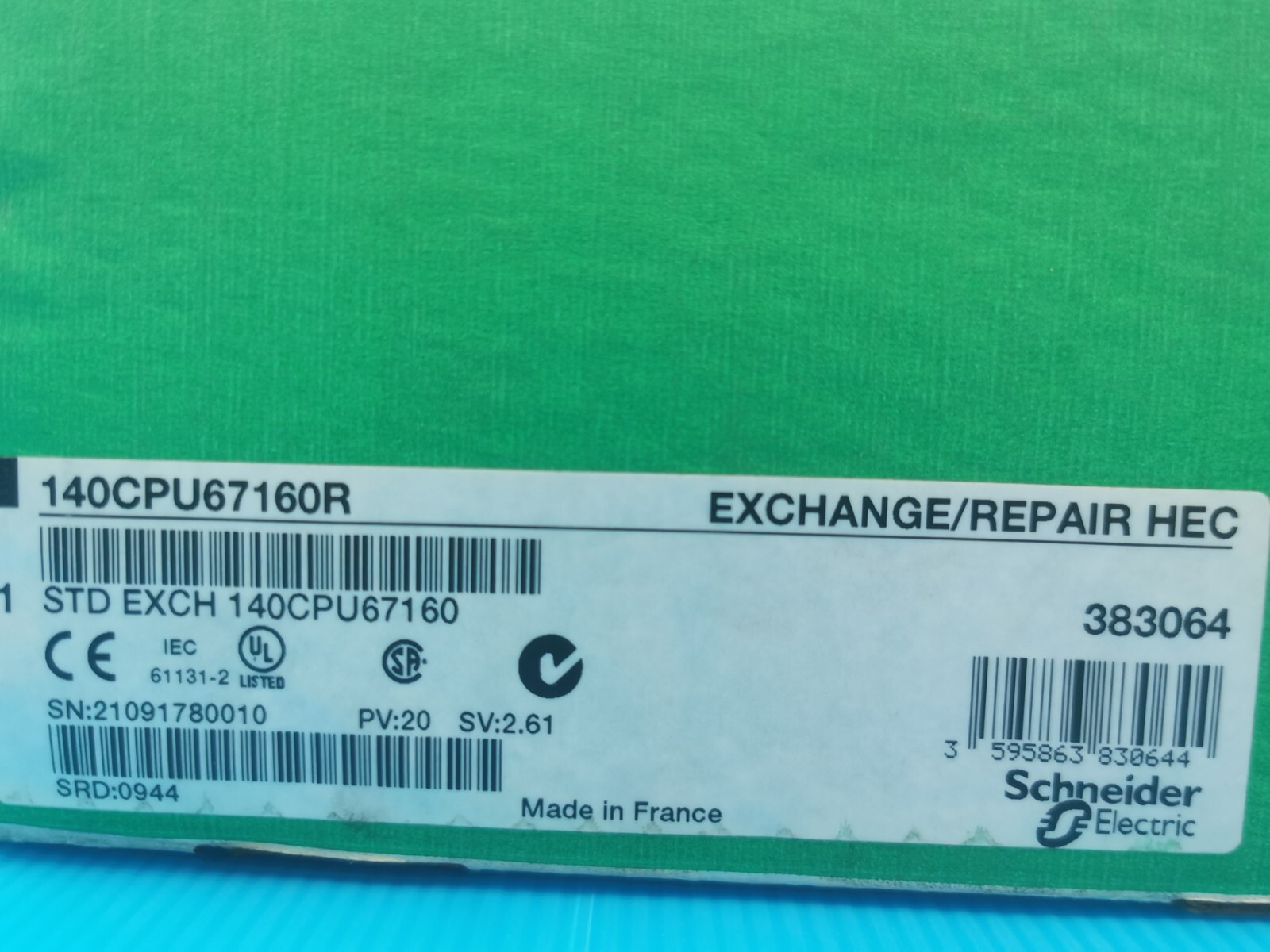 Schneider 140CPU67160R CPU STD EXCG EXCHANGE New open box