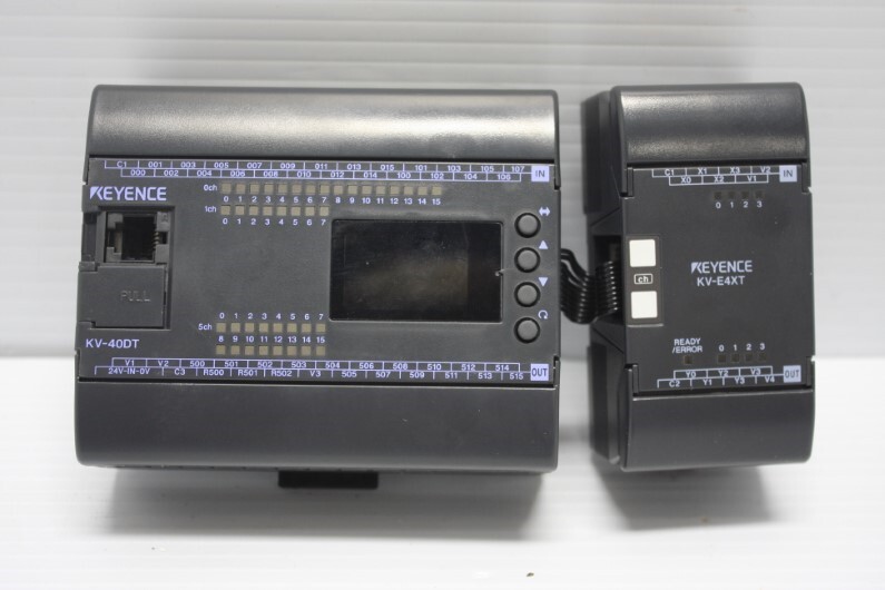 Keyence KV-40DT DC Power Supply Type Base Unit w/ KV-E4XT