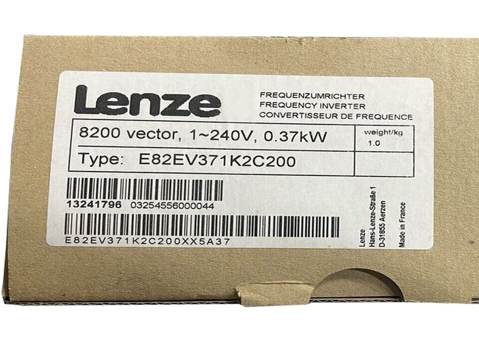 E82EV371K2C200 1PCS NEW Lenze Frequency Inverter E82EV371K2C200
