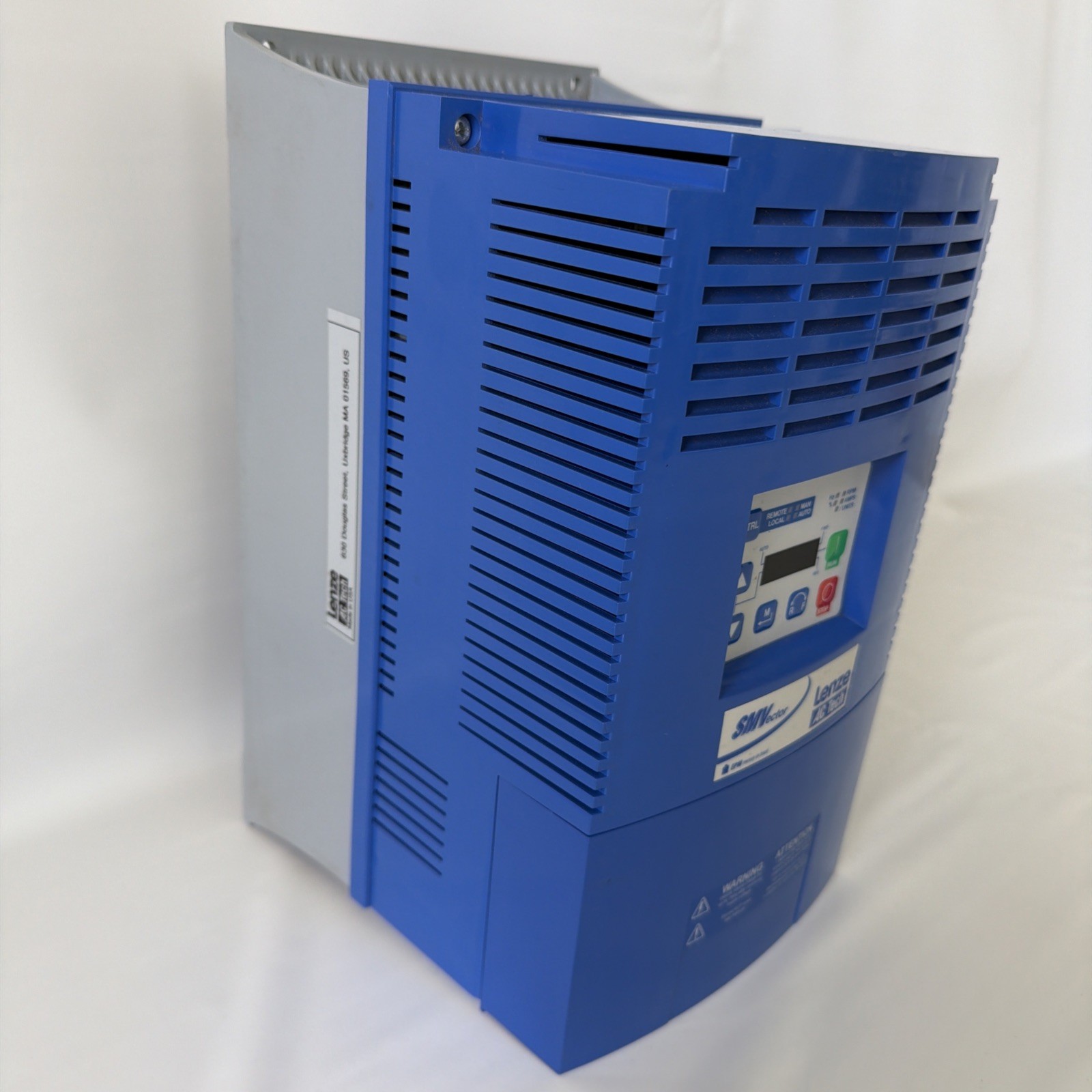 NEW LENZE ESV153N04TXB Inverter 1PC – SMVector AC Tech Inverter Open Box