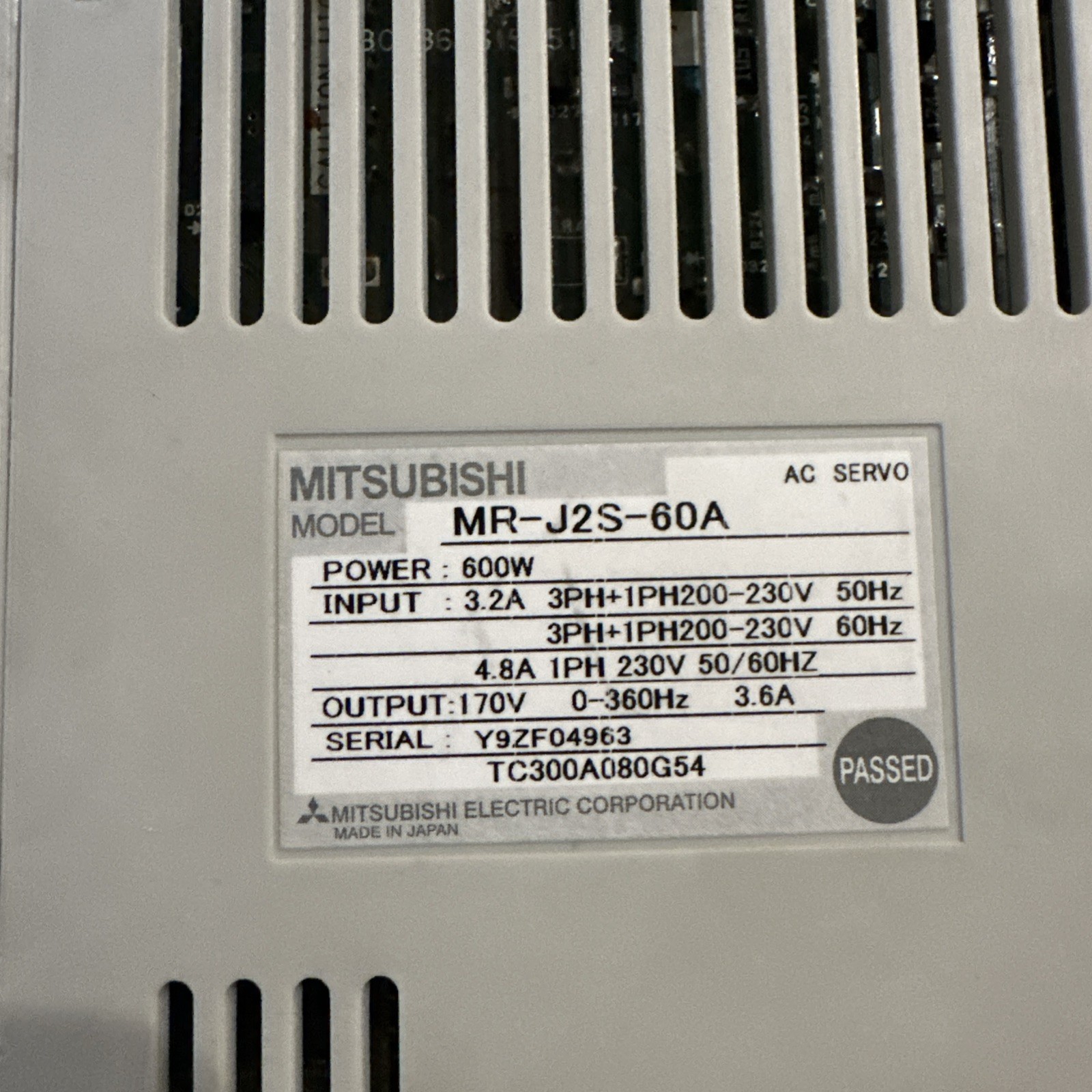 MR-J2S-60A Mitsubishi Servo Driver 1CJ853 FAST SHIPPING