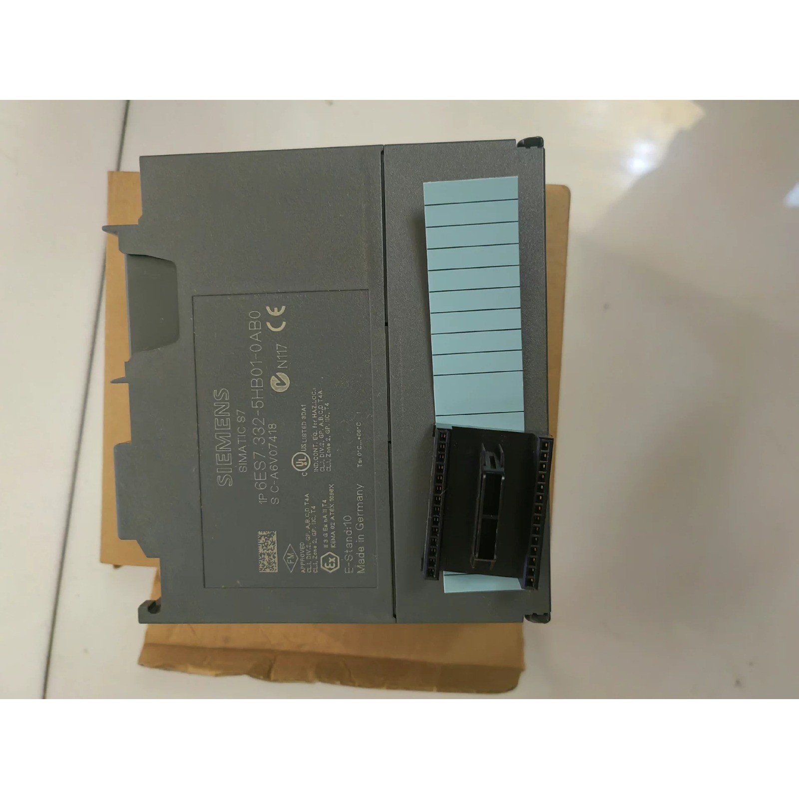New Siemens 6ES7332-5HB01-0AB0 6ES73325HB010AB0 S7-300 Analog output SM 332