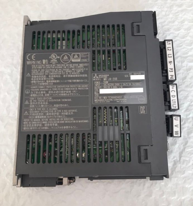 Mitsubishi MR-J4-20B Servo Drive MELSERVO Used From Japan