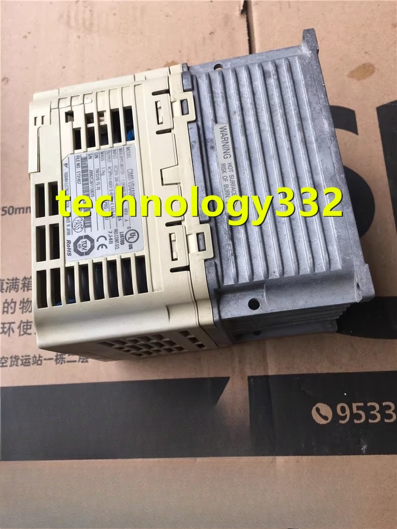 1PC used Yaskawa V1000 series inverter CIMR-VB4A0004BAA 0.75KW #YY
