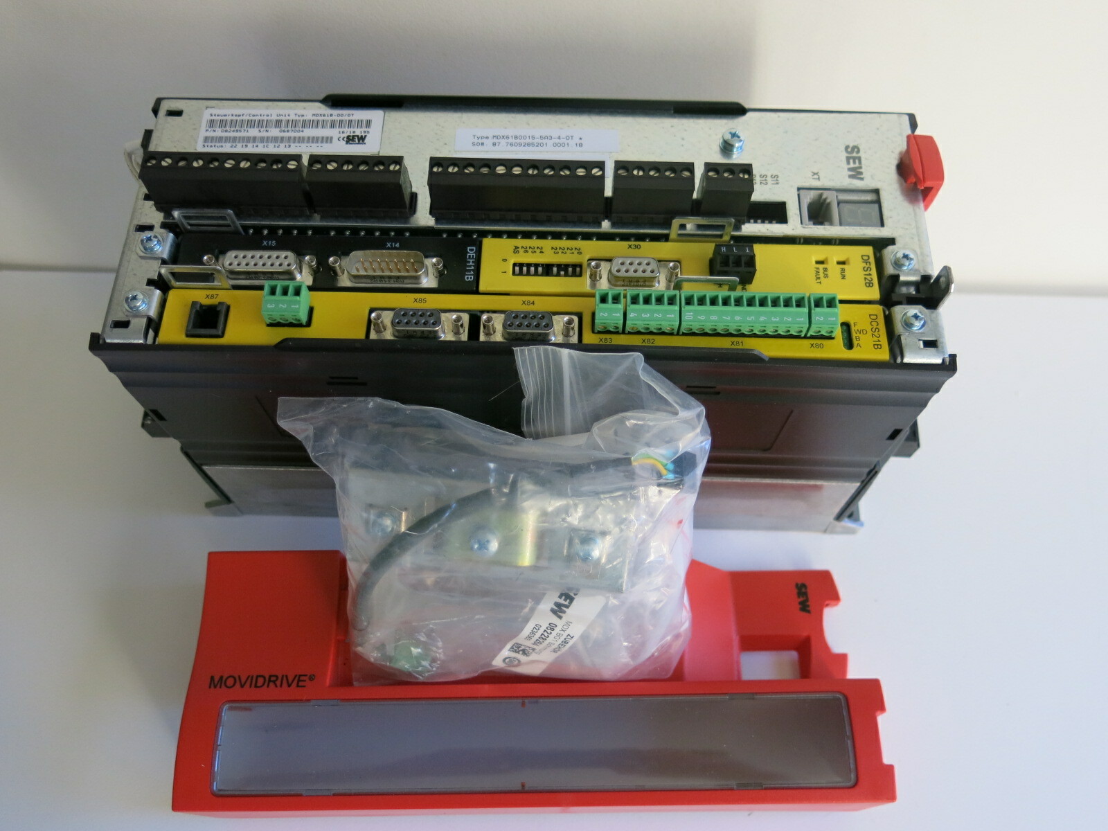 SEW EURODRIVE MDX61B0015-5A3-4-0T | SEW EURODRIVE 08279756