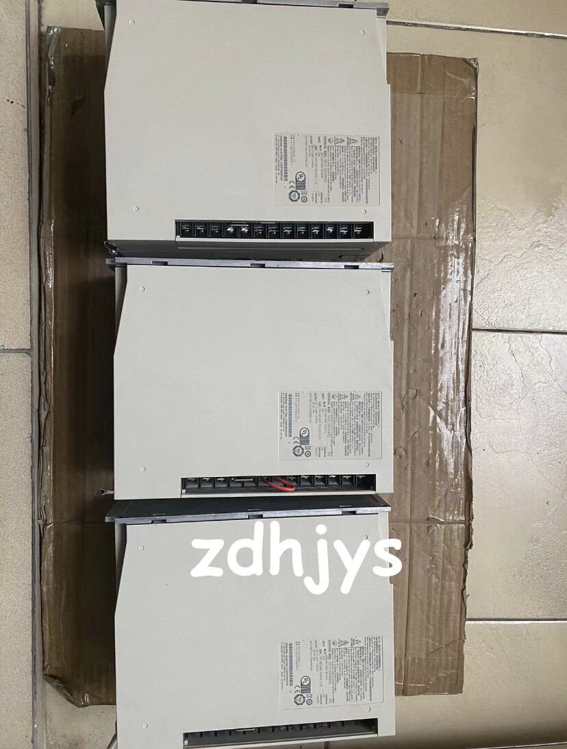 cxcsecond-hand SGD7S-330A00A002 Yaskawa AC Servo Drive DHL Express delivery