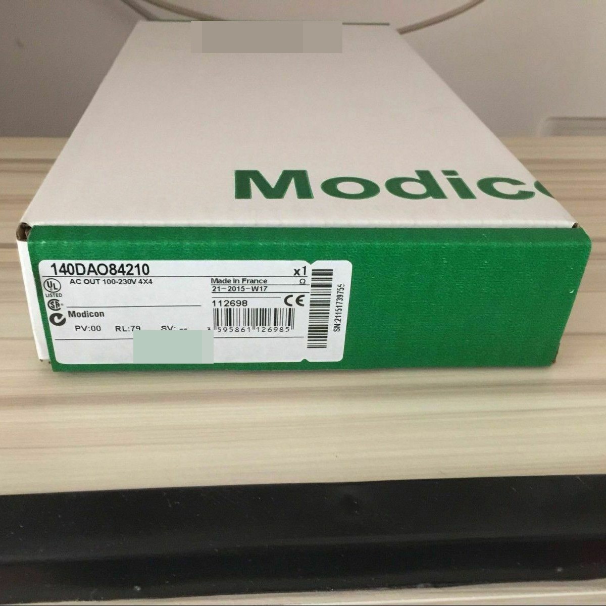 one New Schneider PLC 140DAO84210 Input output module Fast Delivery