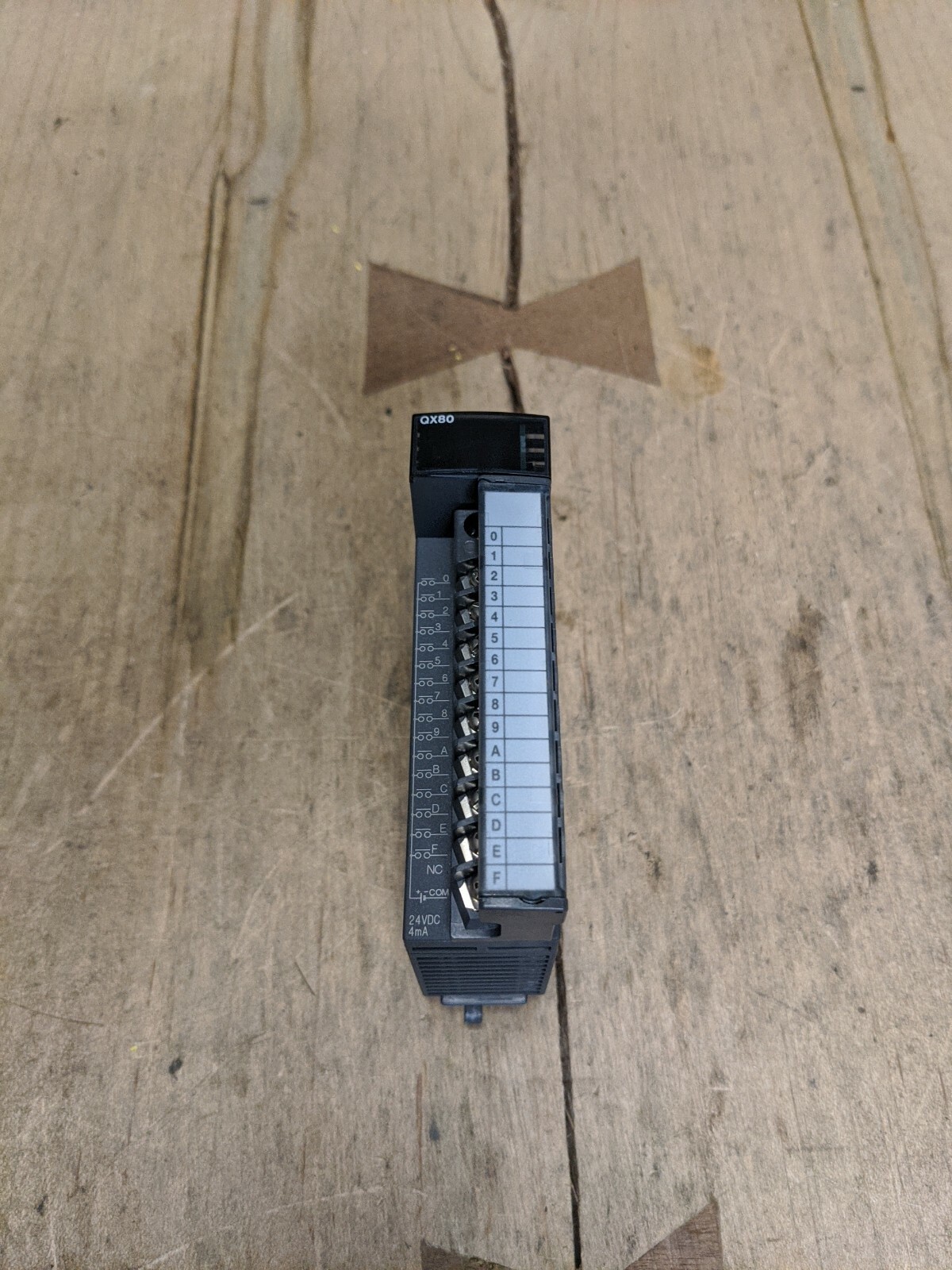 MITSUBISHI MELSEC-Q QX80 INPUT UNIT MODULE 24VDC C-1 S-2