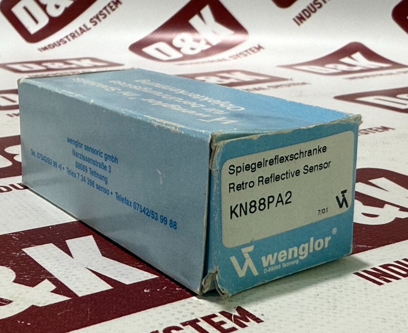 Wenglor KN88PA2 Retro-Reflex Sensor for Transparent Objects 1 pcs AD1612
