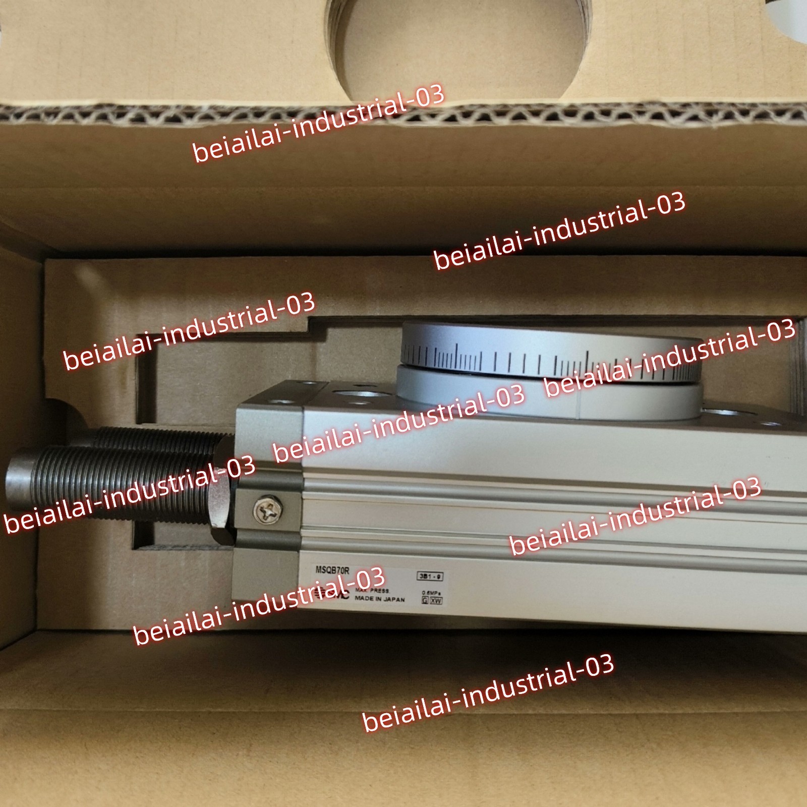 1PCS New in box SMC MSQB70R Cylinder