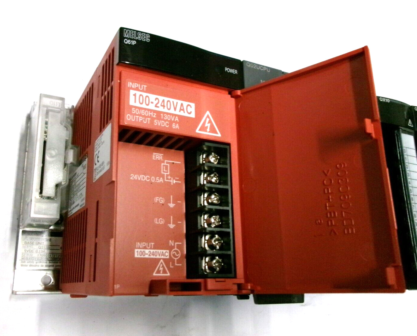 Mitsubishi BASE UNIT WITH Q02UCPU QX10 QY10 QY18A QX40 Q64AD Q61P SHIPS FAST USA