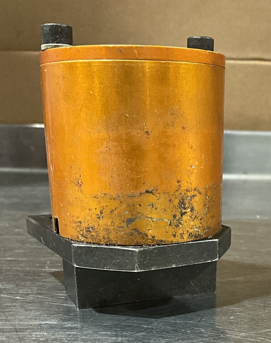 FABCO-Air E-121-X Small Orange Pancake Line Cylinder (no label)