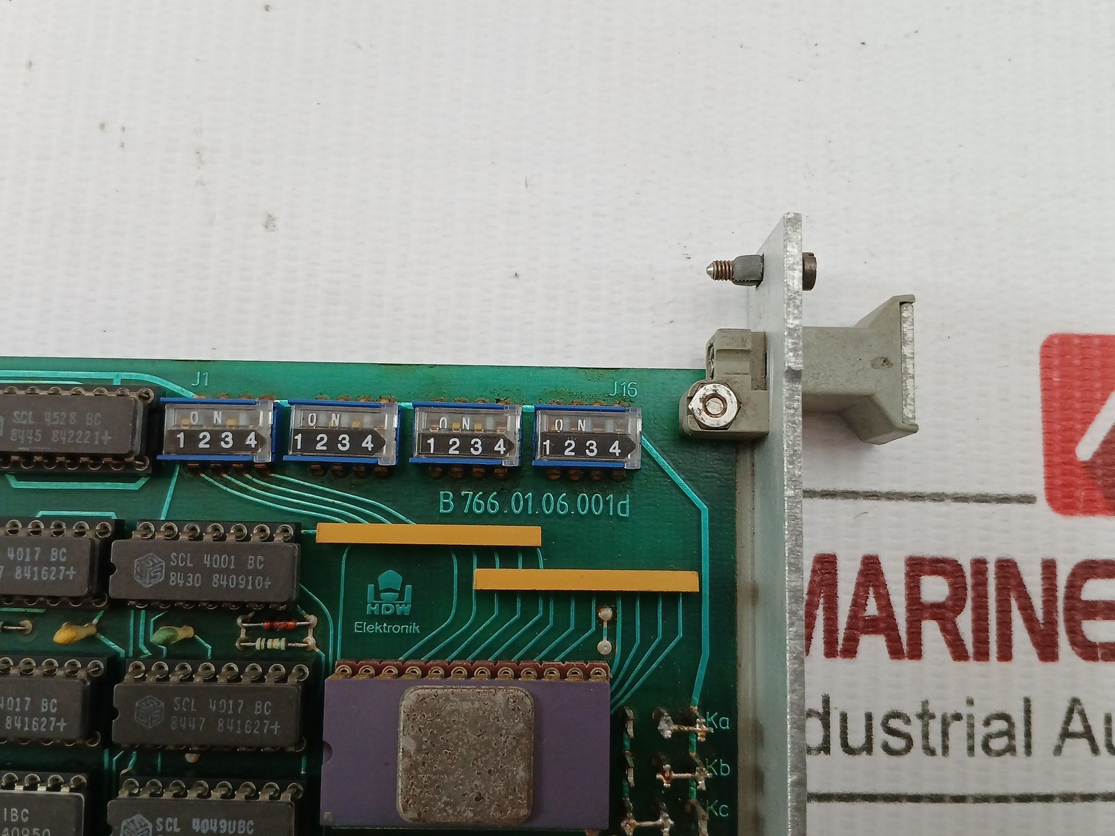 HDW ELEKTRONIK A 766.01.06.001D Control Interface Board