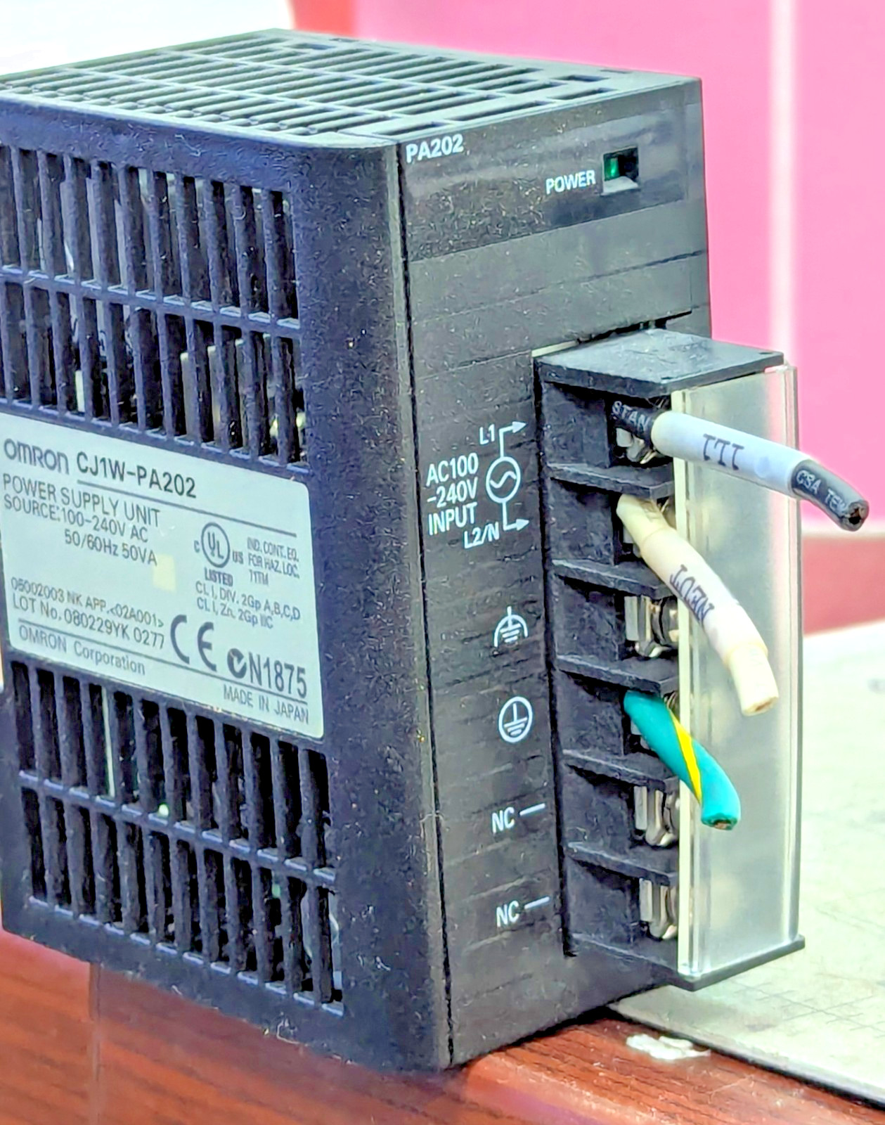 OMRON CJ1W-PA202 Power Supply Unit, 100-240 VAC, 14W