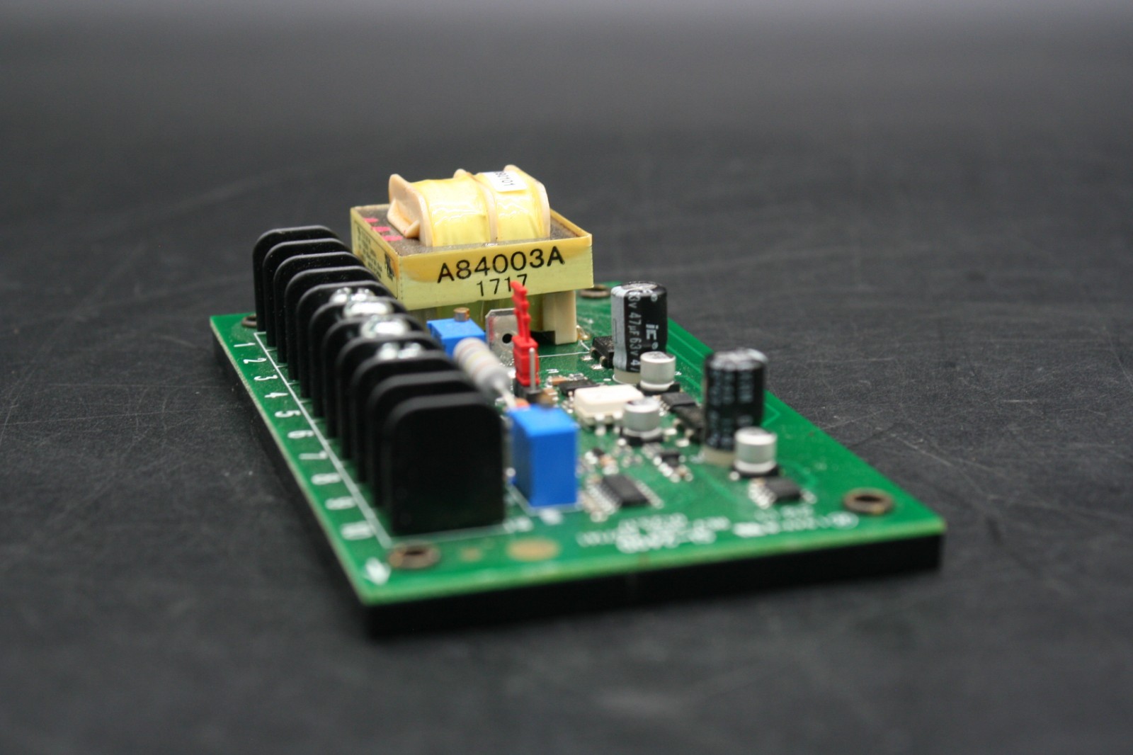 One (1) KB Electronics KBSI-240D (9431C) Signal Isolator