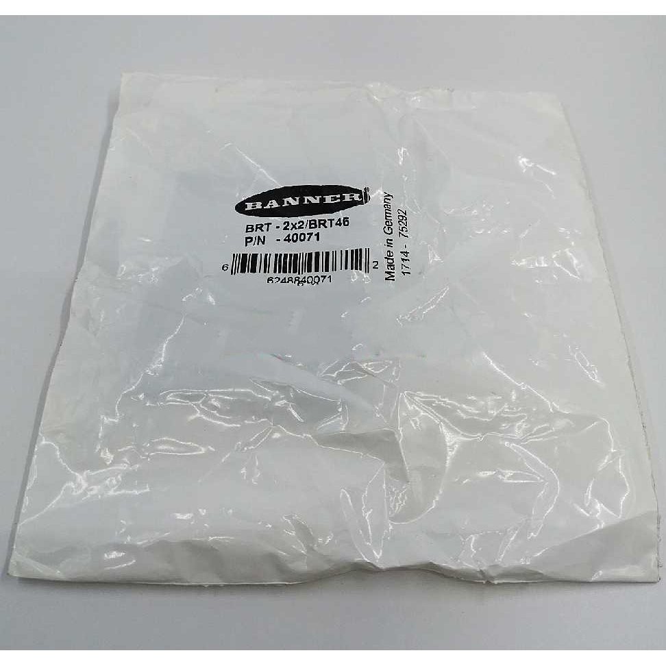 1pcs NEW BANNER BRT-2X2/BRT46 Sensor reflector Fast Shipping #YP1