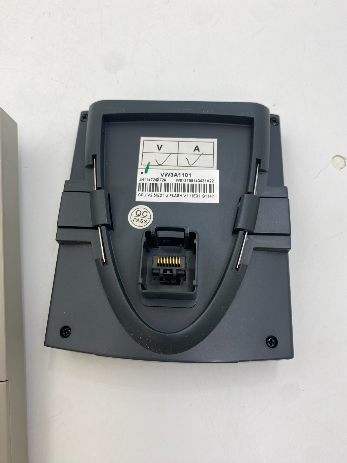 Schneider Electric VW3A1101 SC0746116280 Remote Graphic Terminal 8-Lines Display