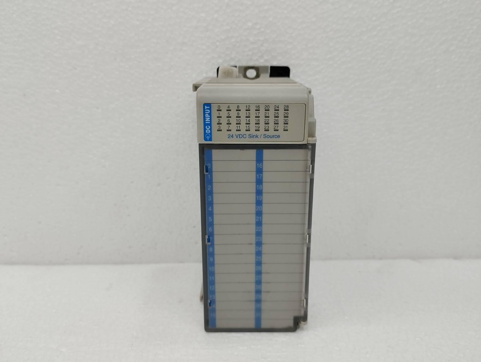 AB 1769-IQ32 SER A CompactLogix 24V DC Input Module Allen-Bradley 1769IQ32