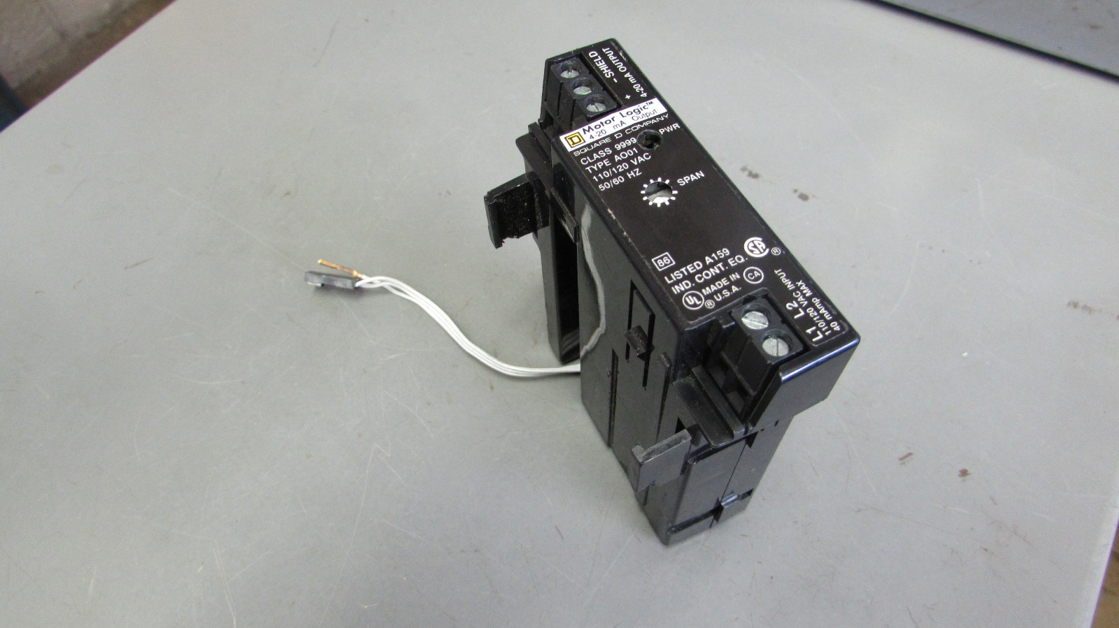 Square D Motor Logic 9999 AO01 Class 9999 Type AO01 Module