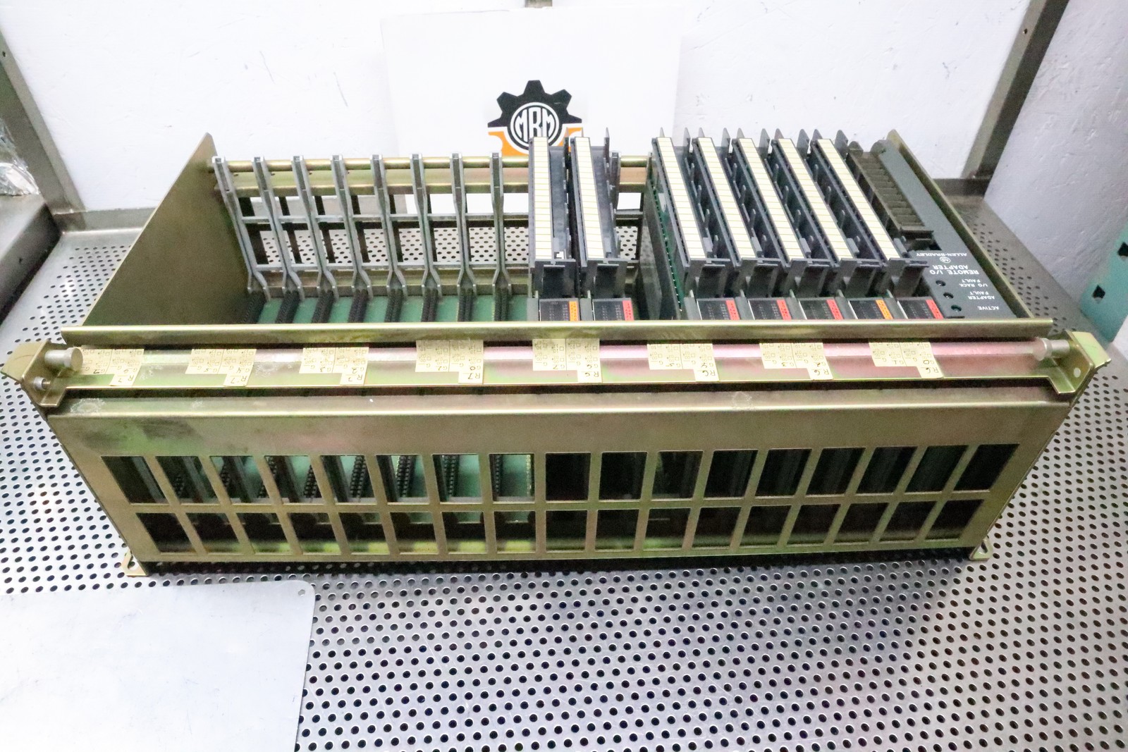 Allen Bradley 1771-A4B Ser B 1771-ASB/D (2) 1771-OAD/C & (5) 1771-IAD/D Used