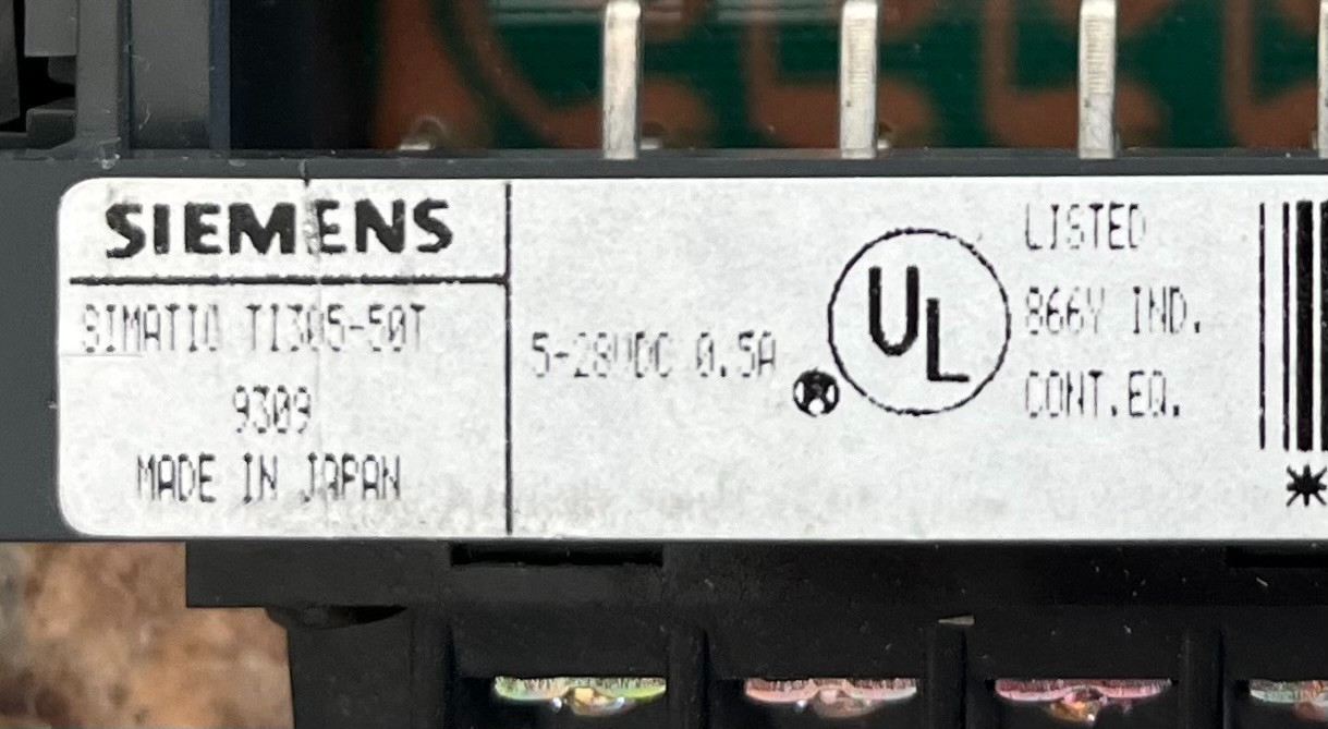 Siemens TI-305-50T 5-24VDC 8 Point Output Module (New)