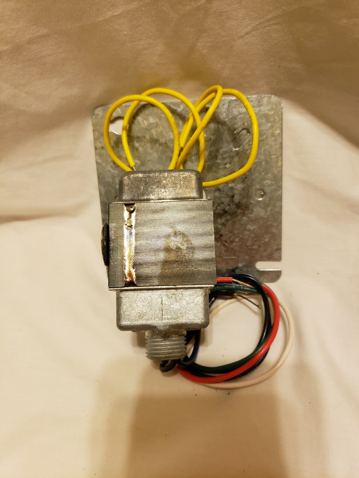 STEVECO 90-T50M3 50VA Transformer Multi Mount 120/208/240VAC 50/60 hz 24vac