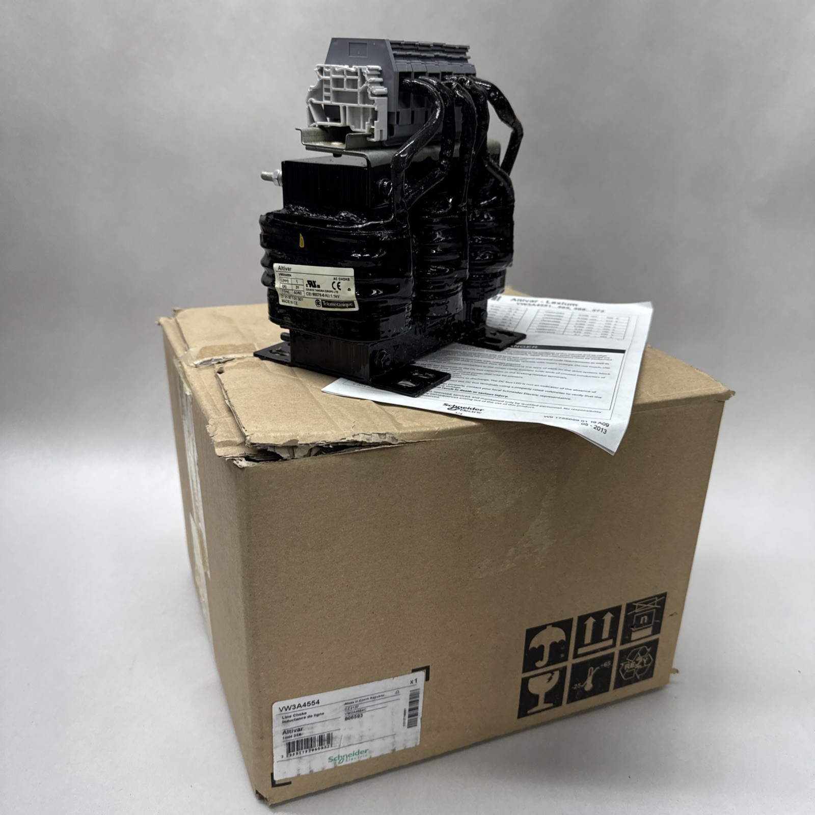 NEW Schneider Electric Altivar VW3A4554 Line Choke L NFP 1mH 31A Telemecanique