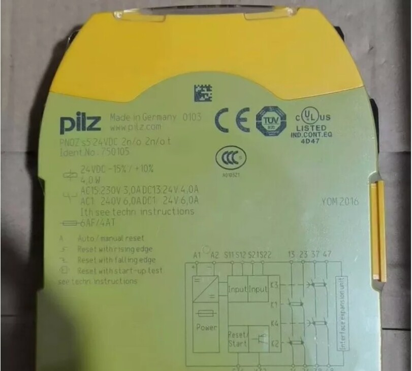 NEW PILZ PNOZ S5 750105 Safety Relay UPS or FedEx/-