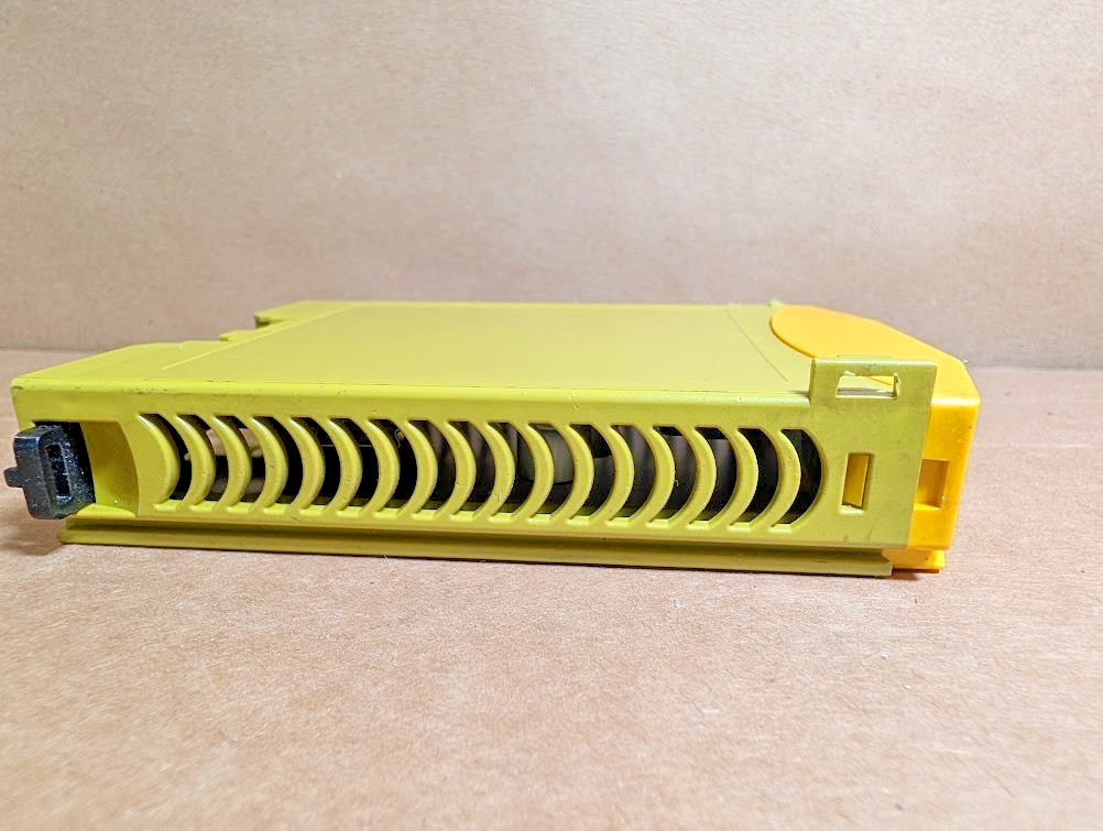 PILZ PNOZ ml1p Safe Link Safety Relay Link IO Module, Ident No. 773540, 24VDC