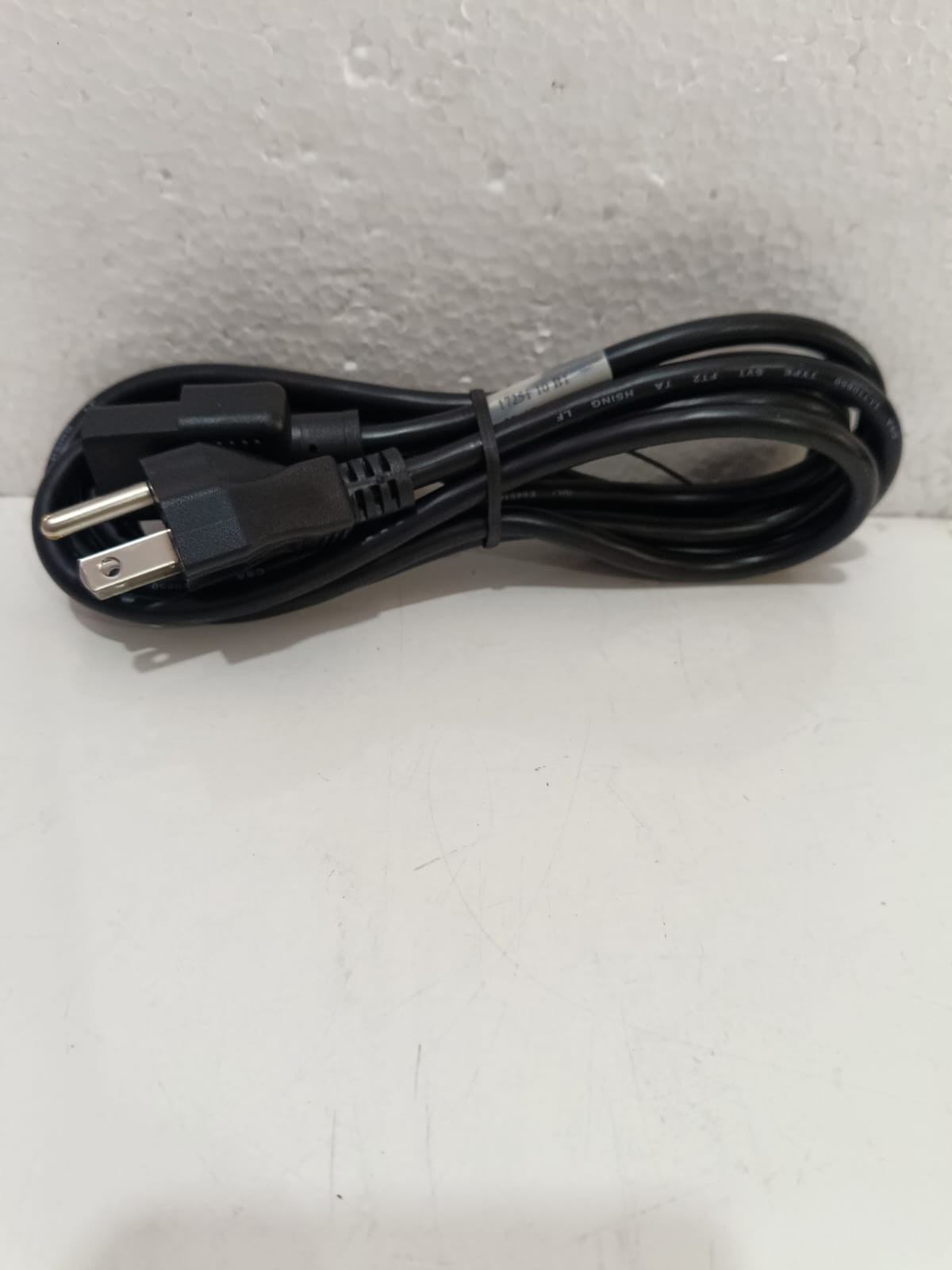 INDUSTRIAL COMPUTER POWER CABLE ROHS COMPLIANT 17251 10 B1 33/07 (FREE SHIPPING)