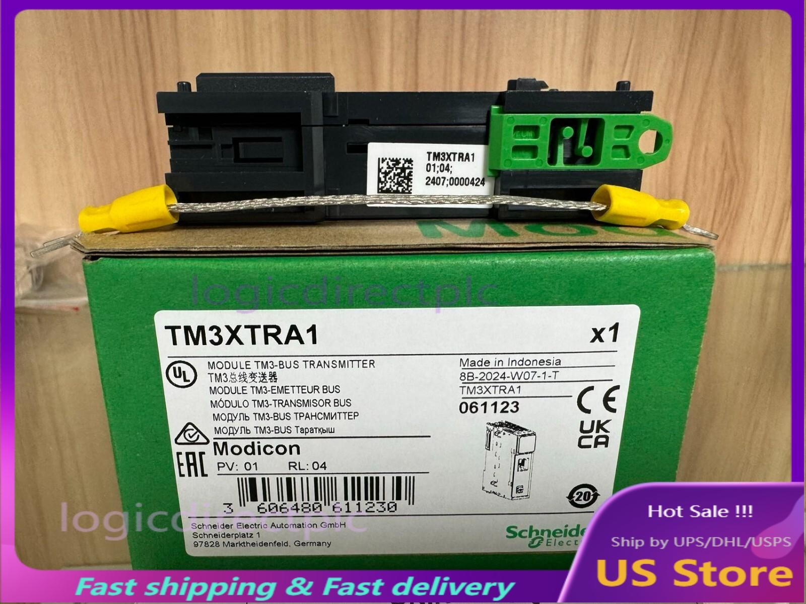 For NEW Schneider Programmable Logic Controller Module TM3XTRA1 With box