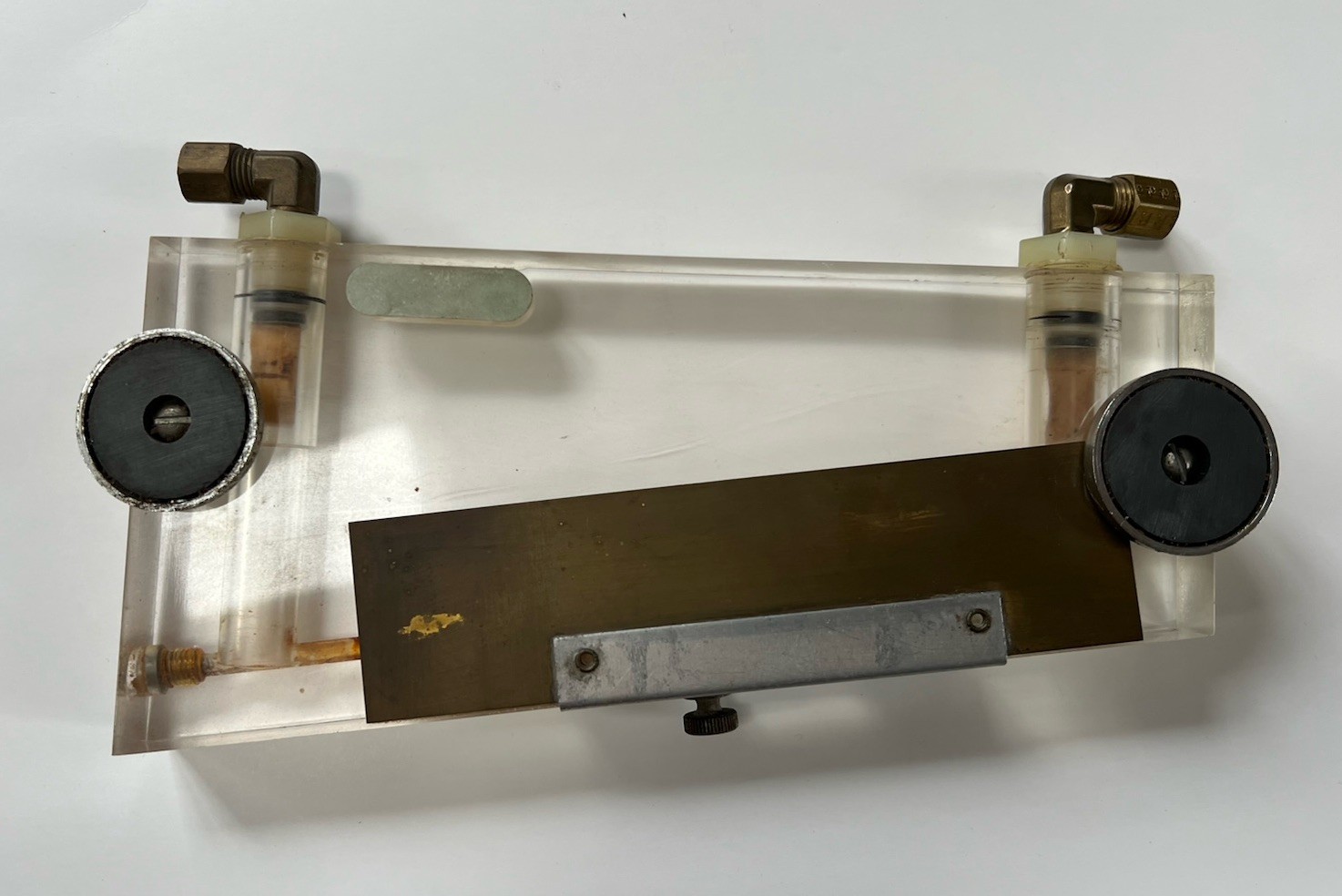 Dwyer 250-AF Inclined Manometer Air Filter Gage .10-0-1.0″ w.c. 5-1/2″ Scale