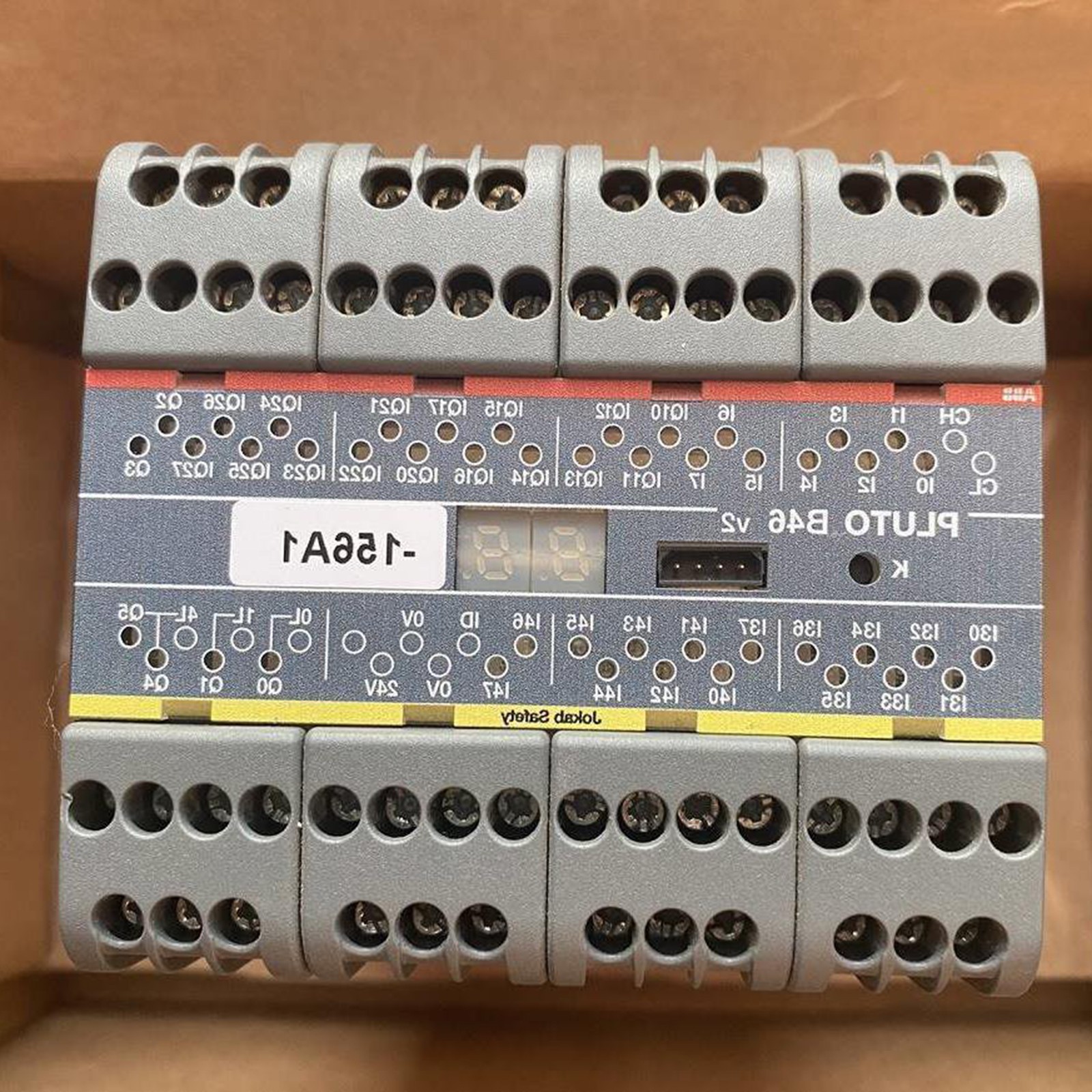 one new abb 2TLA020070R1700 Programmable Safety Controlle