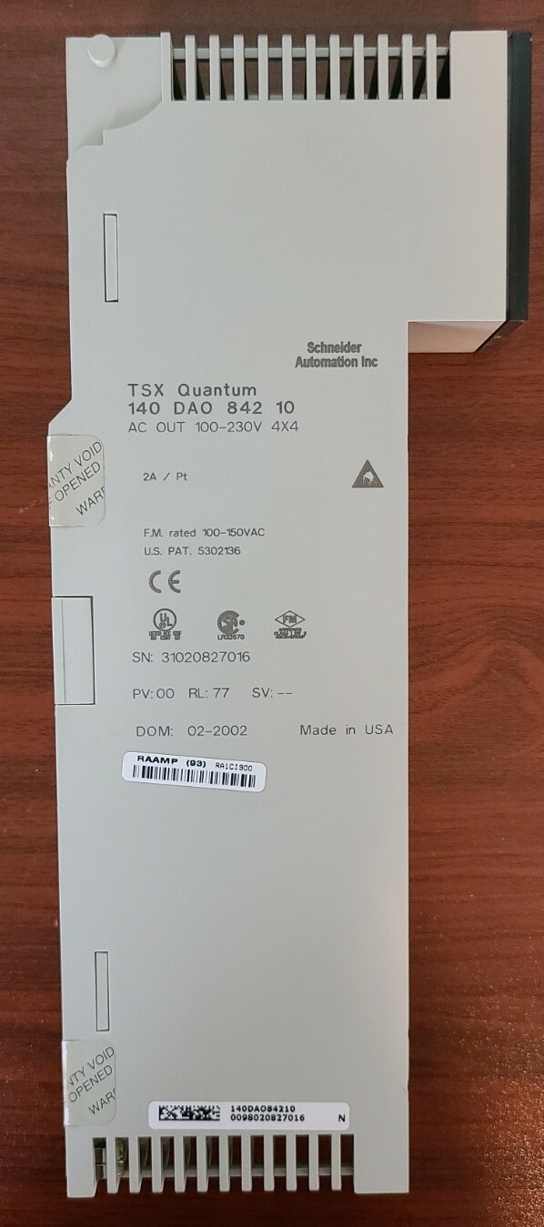 FOR PARTS ONLY Schneider 140-DAO-842-10 I/O Module