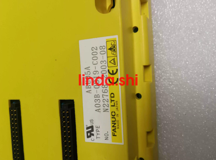 1PC Brand New Fanuc A03B-0819-C002 PLC One-year warranty
