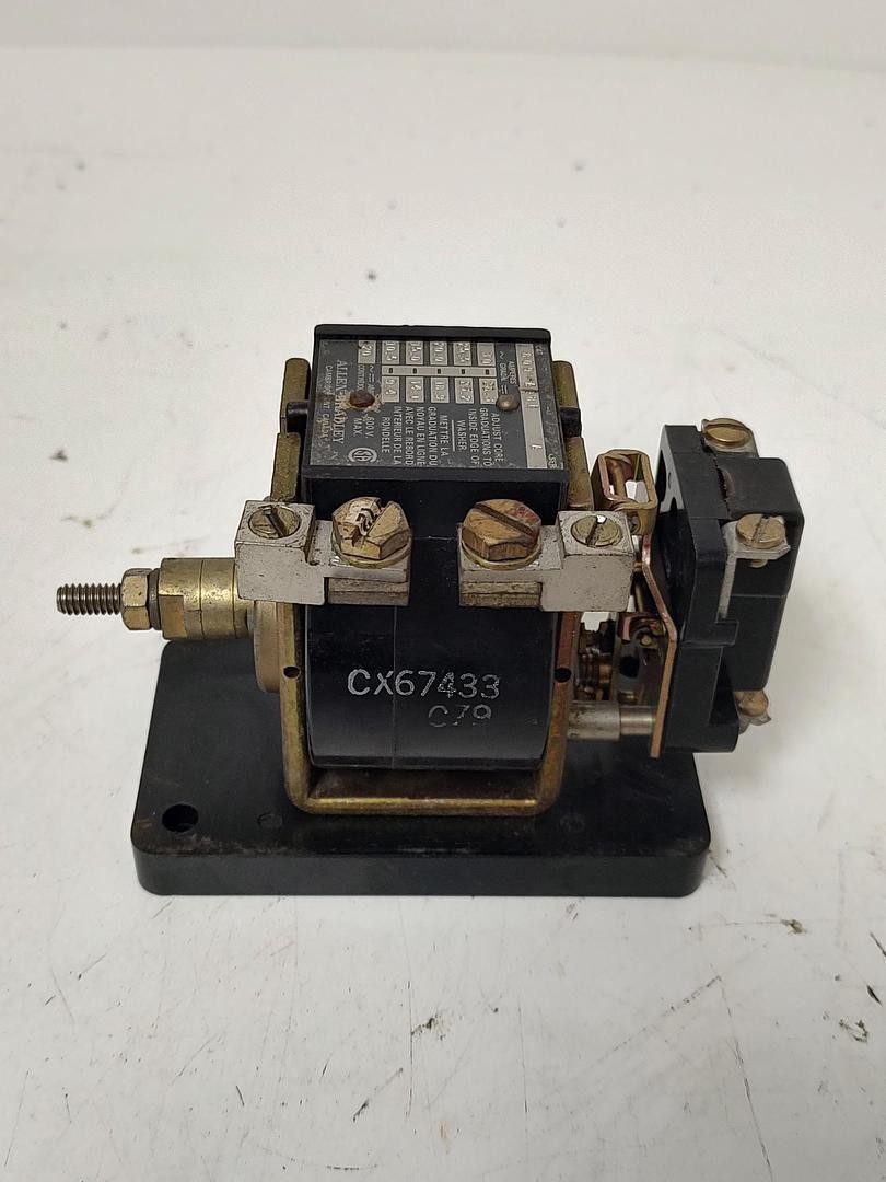 Allen Bradley Instantaneous Trip Relay 20 Amp Coil 809-A08E Series A