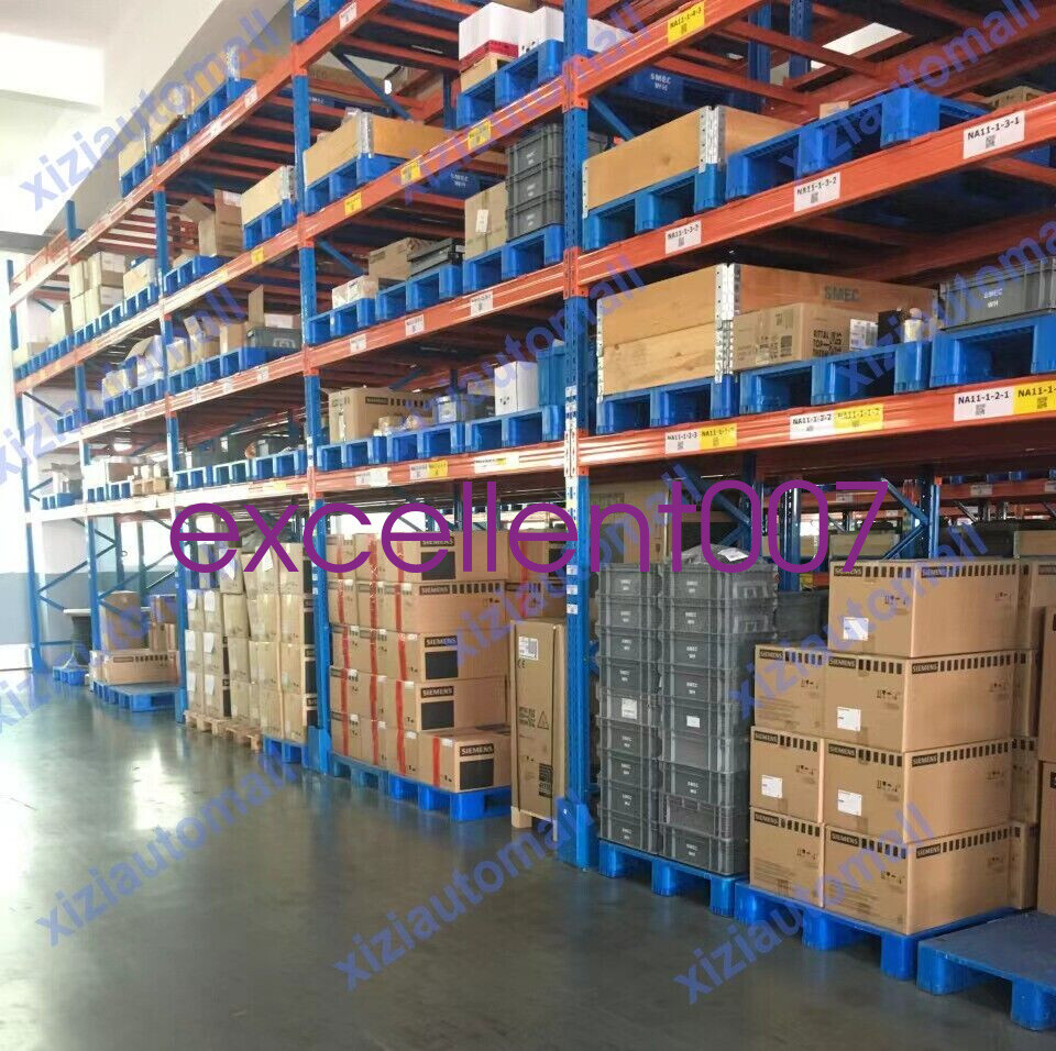 EVS9324-EP New Sealed Lenze Servo Driver Inverter EVS9324-EP IPCS