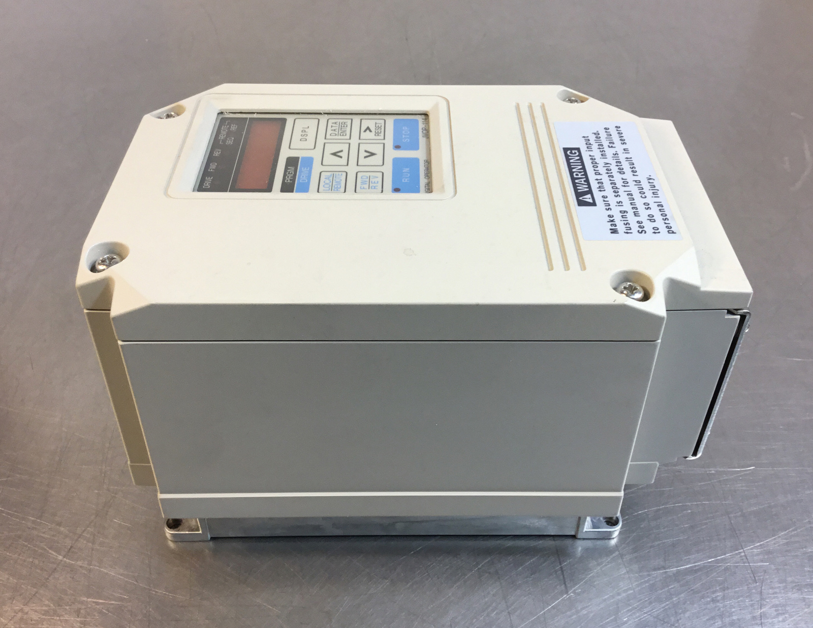 YASKAWA ELECTRIC CIMR-PCU20P2 Drive 0.25HP 0-230VAC 1.5A 0-400Hz (1D-06)