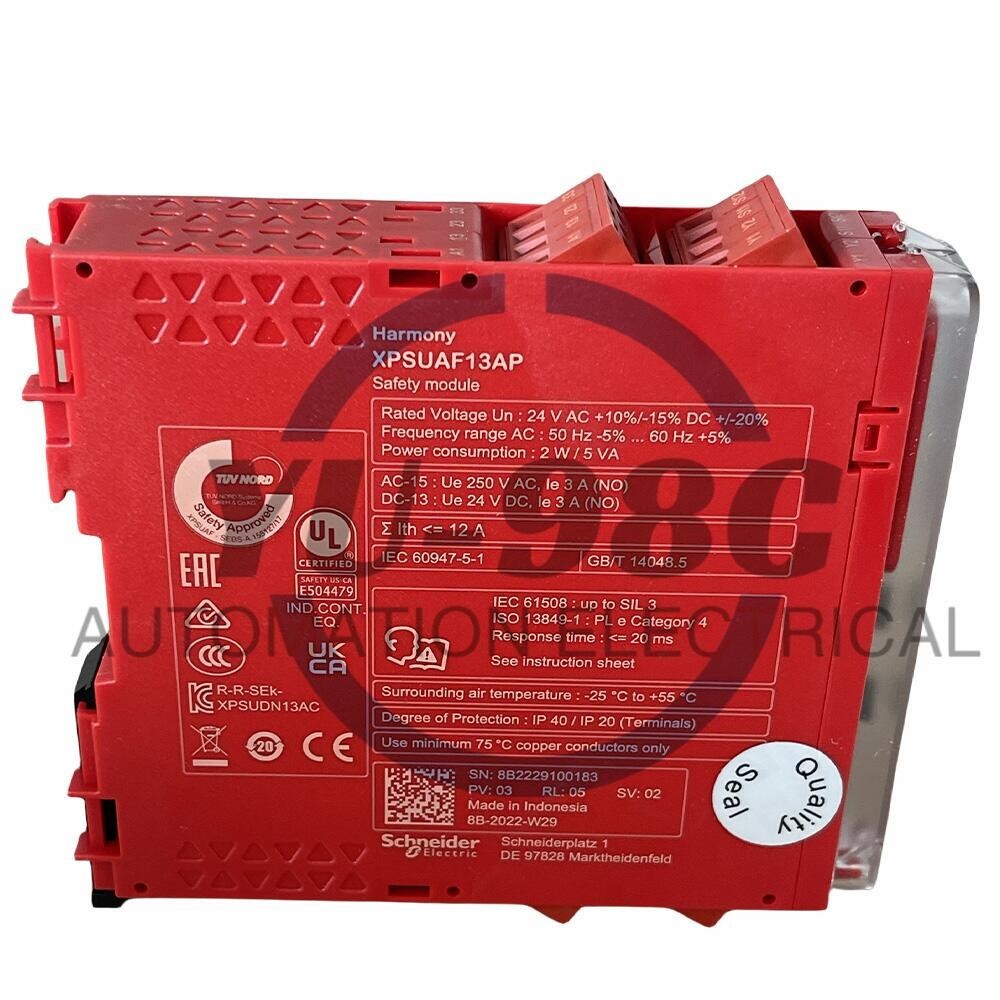 NEW Schneider Safety relay XPSUAF13AP