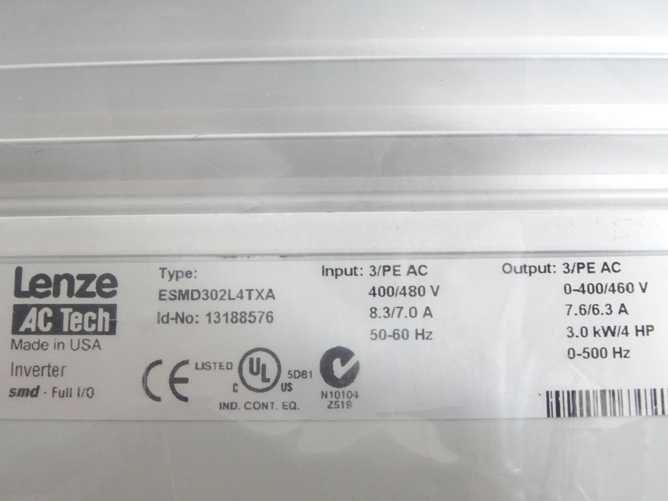 Lenze SMD Frequency Inverter ESMD302L4TXA 13188576 3.0kW / New