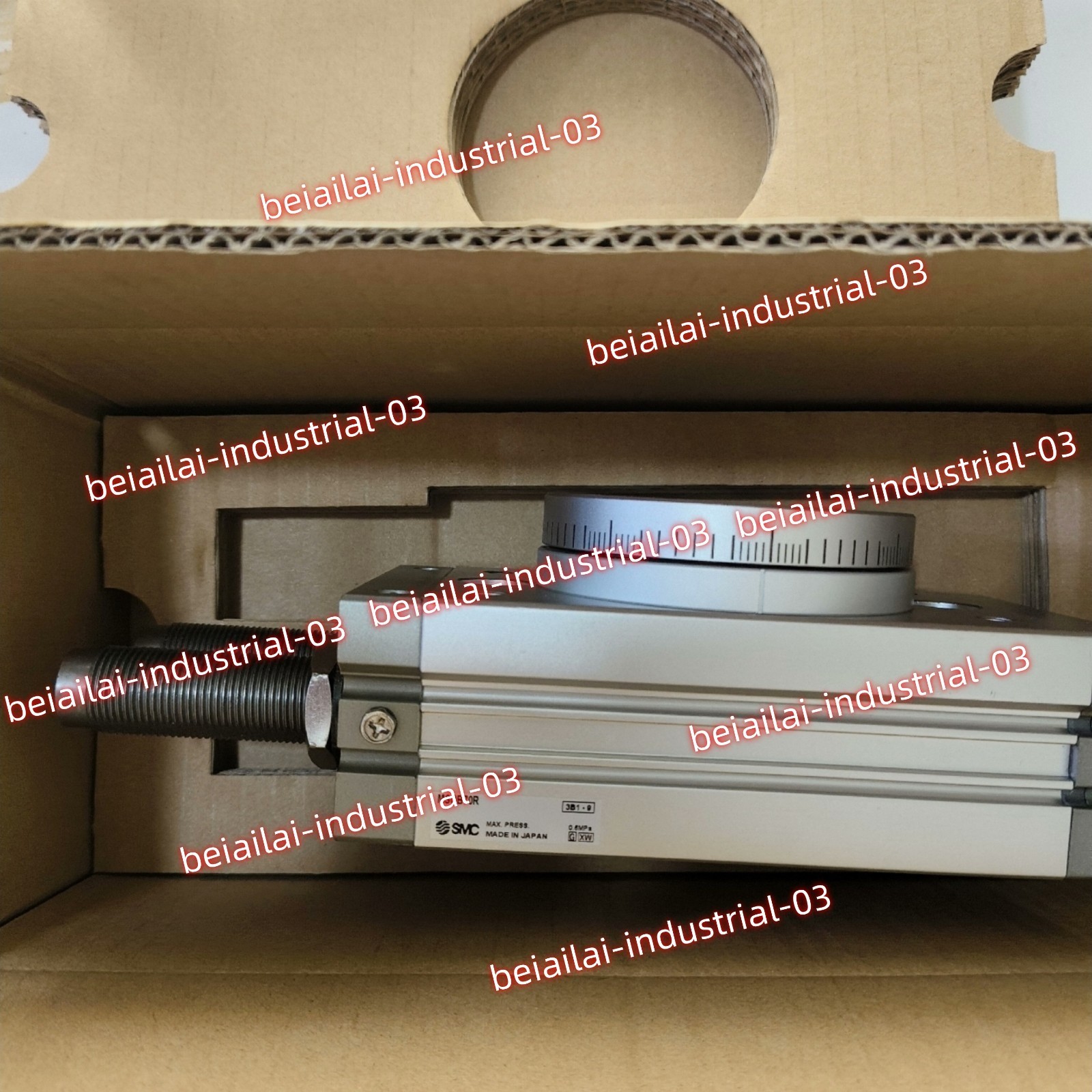 1PCS New in box SMC MSQB70R Cylinder