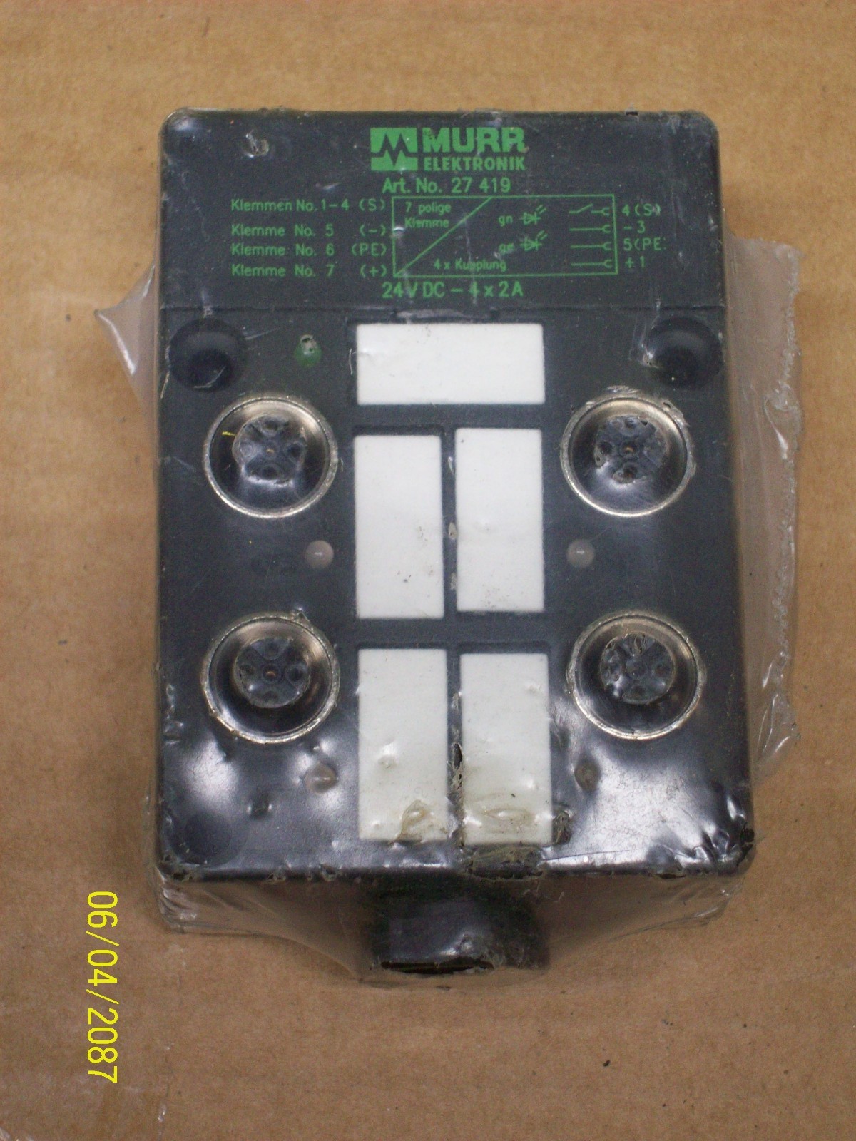NEW MURR ELEKTRONIK 4 PORT DISTRIBUTION BOX 24VDC 4 x 2A , 27-419