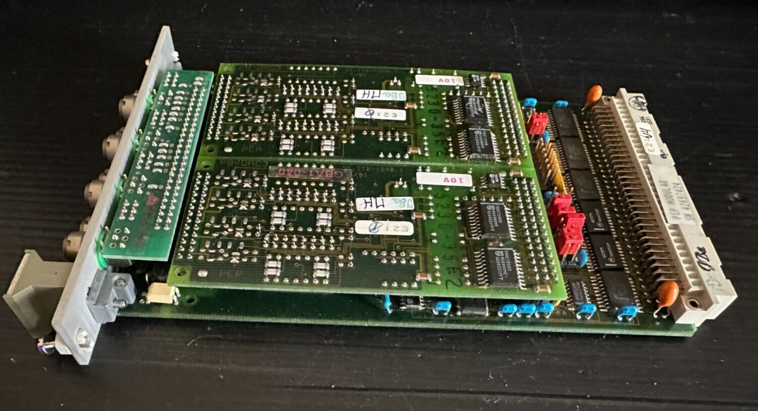 SIEMENS PEP VMOD2 PCU MODULAR BOARD, DAC, 31.112-2010, A4552-A1, 8-CHANNEL