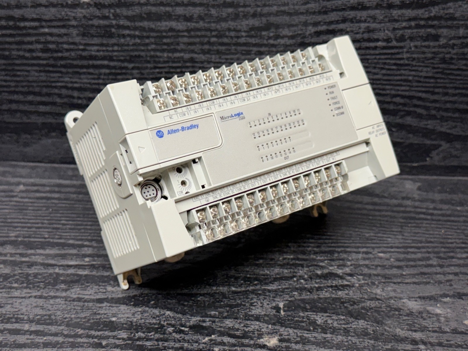 Allen Bradley 1762-L40AWAR Ser C FRN 10 MicroLogix 1200 Controller Processor #3