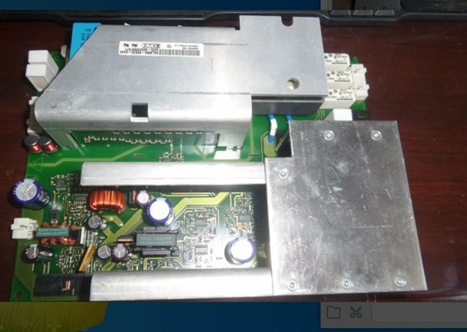 USED SIEMENS drive power board C98040-A7600-C4-2 Tested in Good Condition