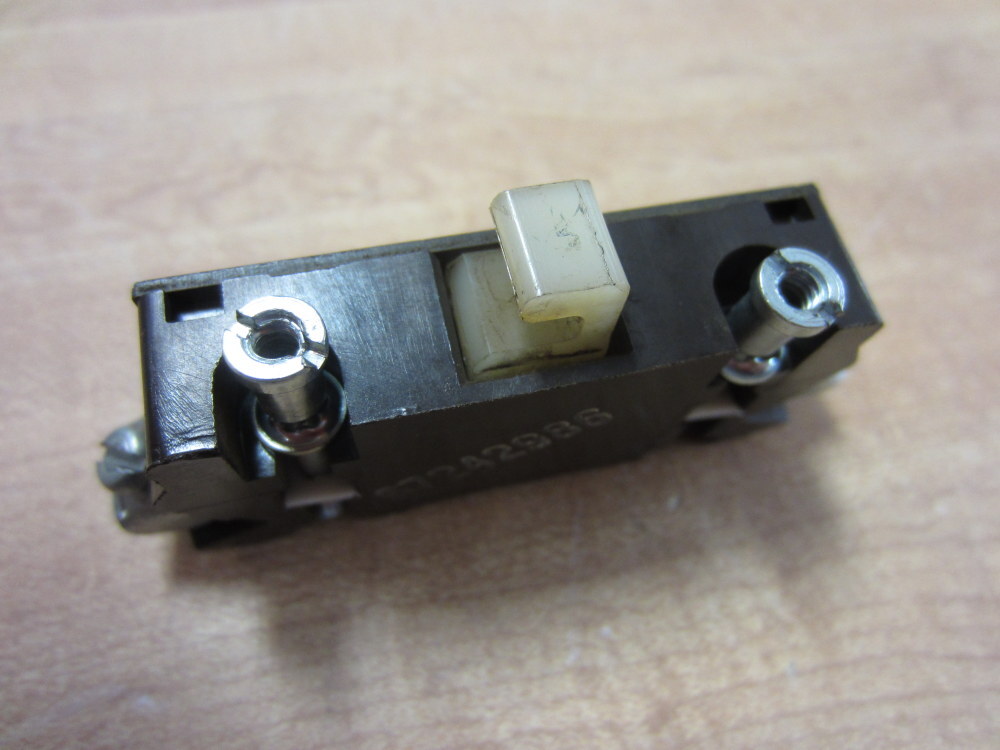 Cutler Hammer C320KA1 Eaton Auxiliary Contact (Pack of 3)