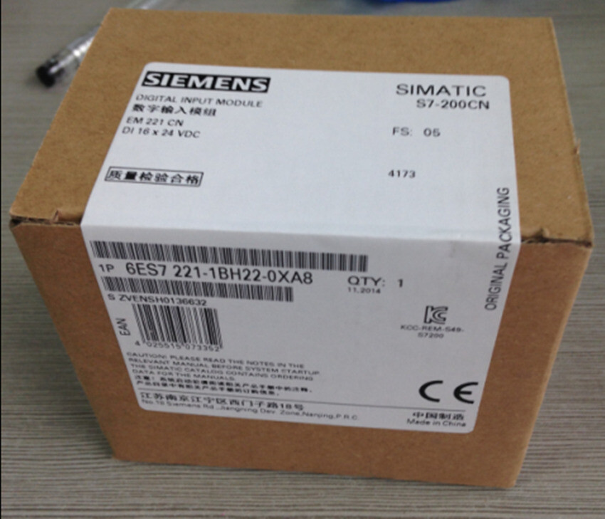 6ES7221-1BH22-0XA8 1PCS NEW SIEMENS PLC S7-200CN, EM221 6ES7221-1BH22-0XA8