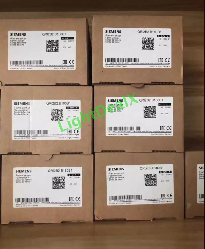 1PCS Original Fast Shipping In Box SIEMENS QRI2B2.B180B1 New Brand