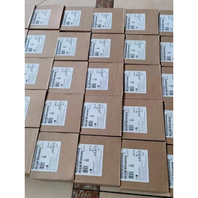 New Schneider PLC LMC058LF42 Motion Controller Free Shipping